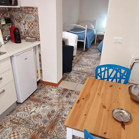 Sea&sun Apartment *